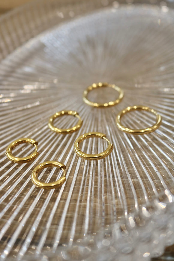 Gold Hoops - Medium *atolea